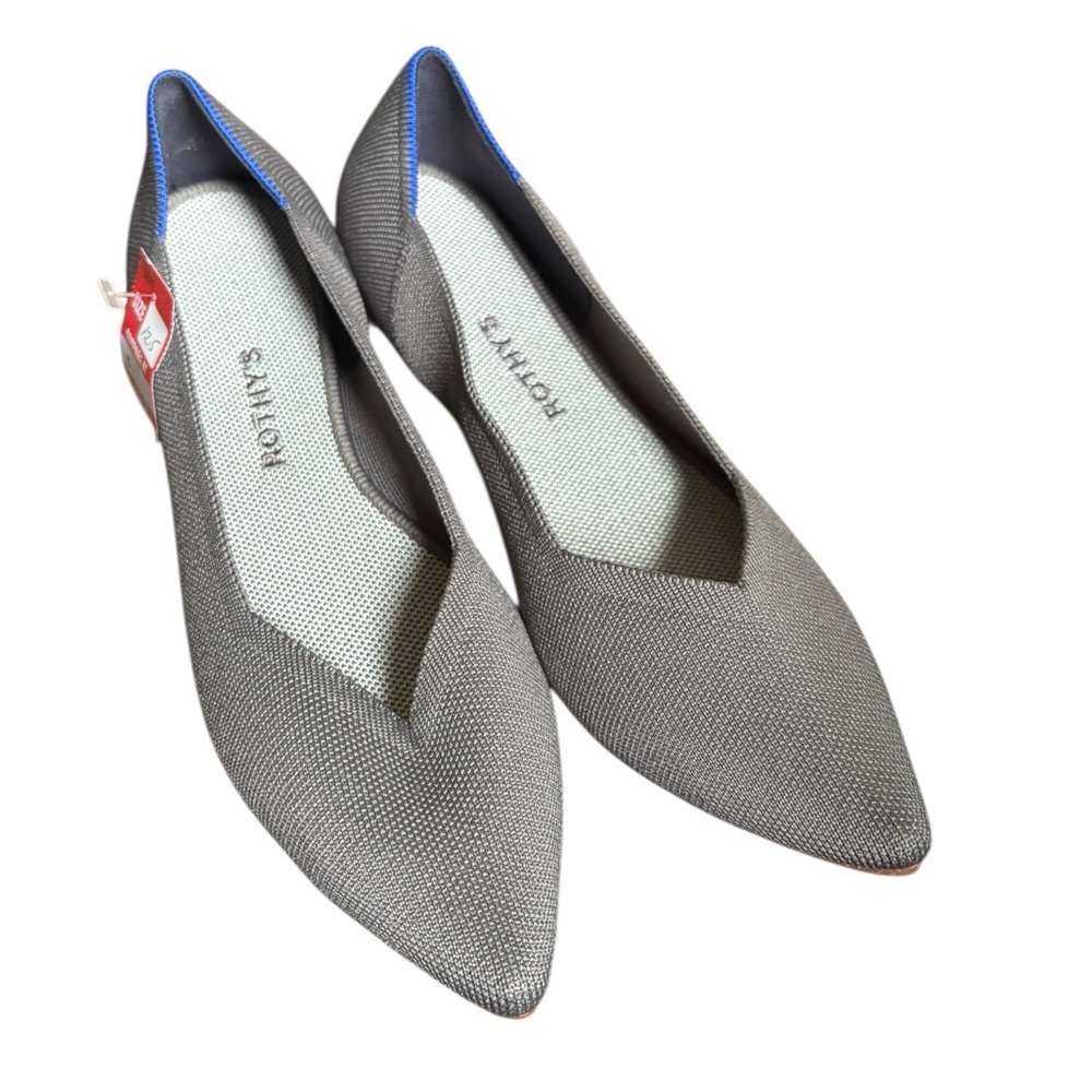 NWT! Rothy's Pebble Grey Point Flats